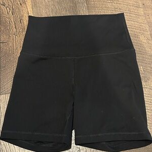90 Degree By Reflex Black Bike Shorts